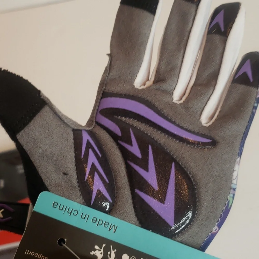Finger Ten Golf Gloves Pair Unicorn Purple Size Large NWT